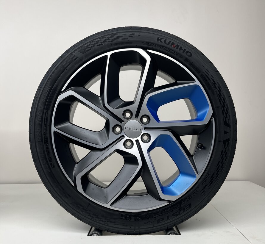 Nette 20 inch Lynk en Co velgen + zomerbanden