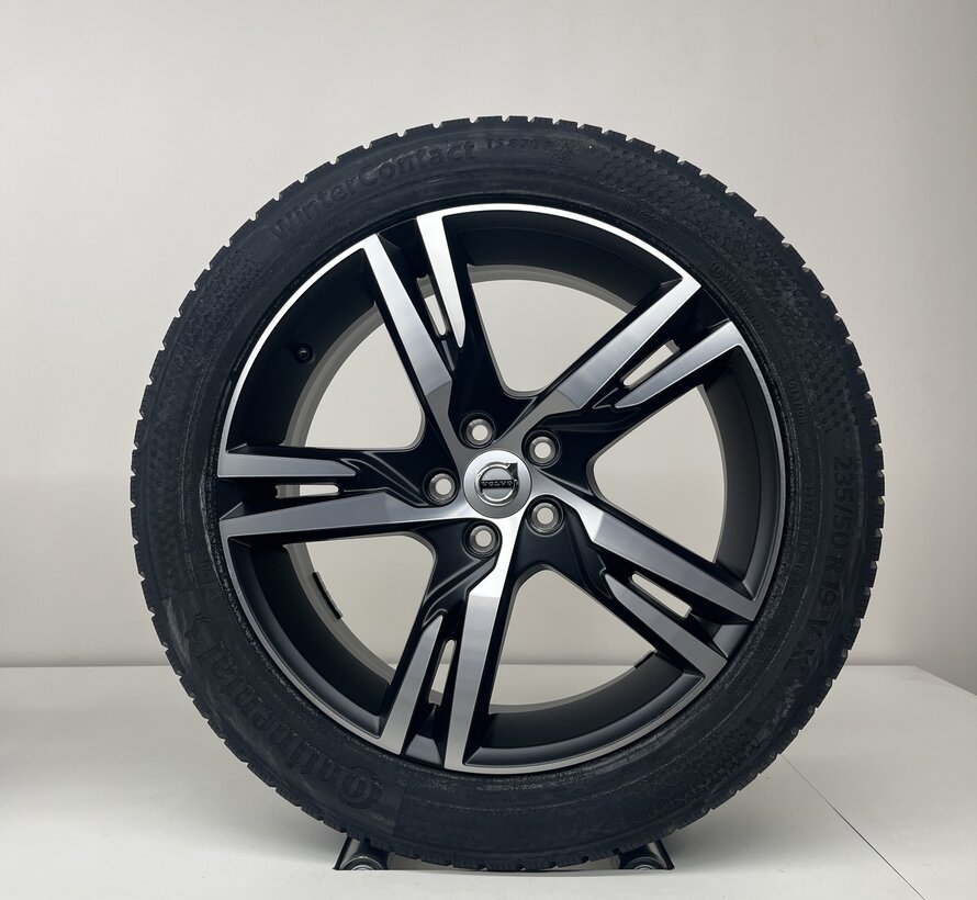 Volvo NIEUWE  19 inch R-design velgen + Winterbanden XC40
