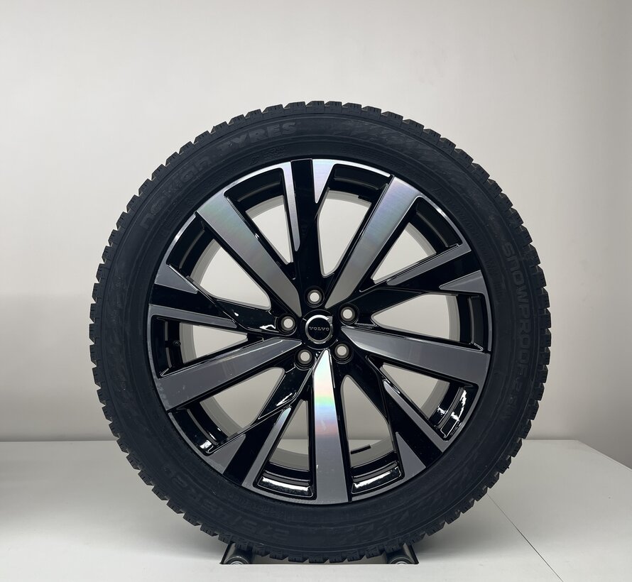 Volvo NIEUWE 20 inch velgen (2025 model velgen)  + Winterbanden XC90 2015-