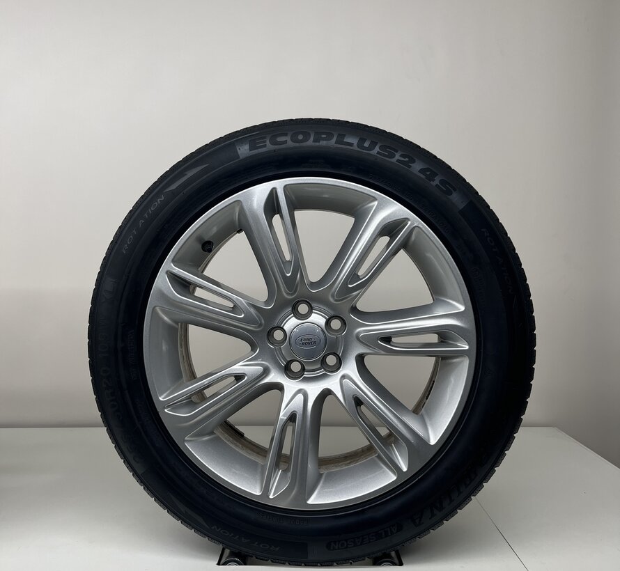 Range Rover Velar 20 inch velgen + allseason banden