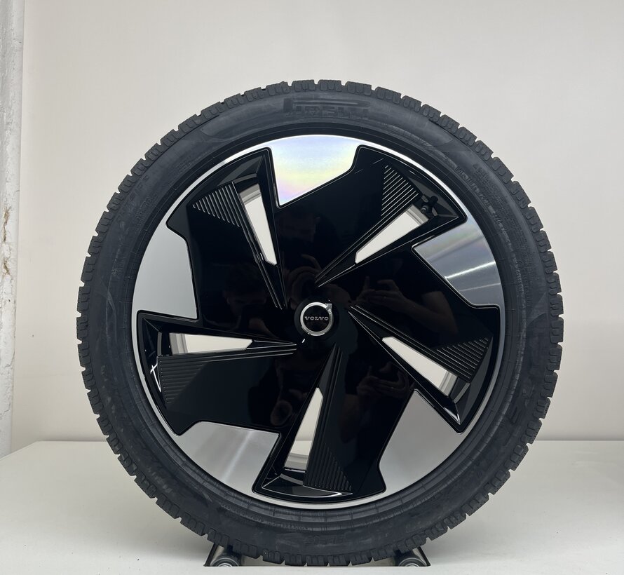 Volvo NIEUWE 19 inch velgen + winterbanden EX30