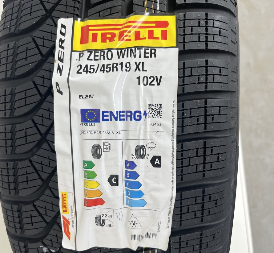 Volvo NIEUWE 19 inch velgen + winterbanden EX30