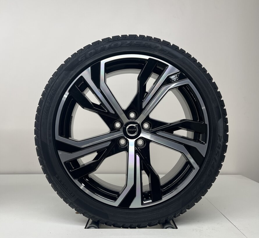 Volvo NIEUWE 19 inch R-design velgen + winterbanden V60 / S60 2018-