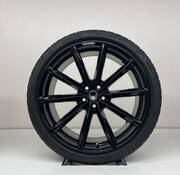 Volvo. Volvo NIEUWE 20 inch HEICO velgen + Zomerbanden S90 / V90 /  V60  / S60