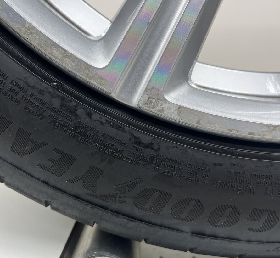 Volvo 18 inch inscription velgen + zomerbanden V90 / S90