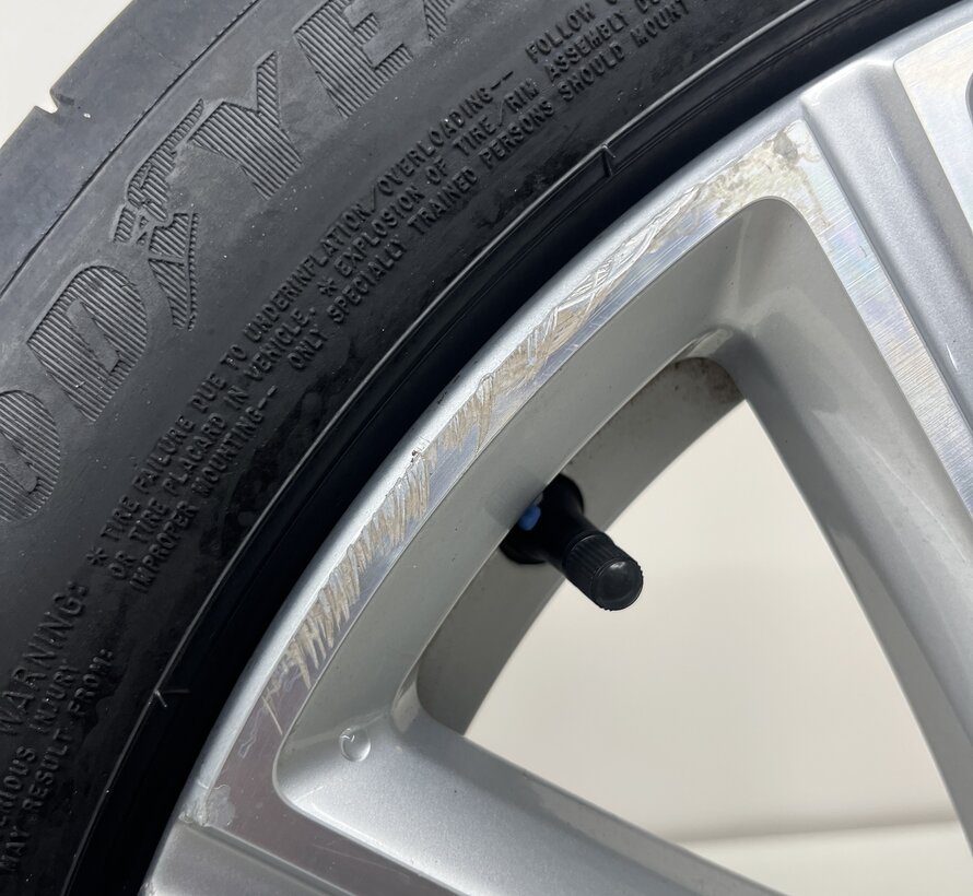Volvo 18 inch inscription velgen + zomerbanden V90 / S90
