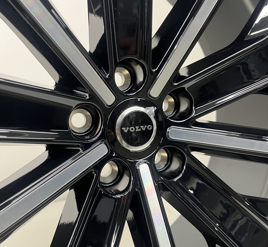 Volvo NIEUWE 21 inch velgen + Winterbanden XC90 2015-