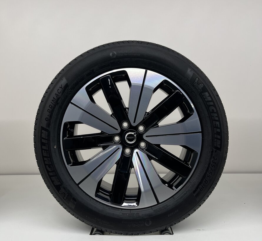 Volvo 19 inch  velgen + Zomerbanden XC60 2017-