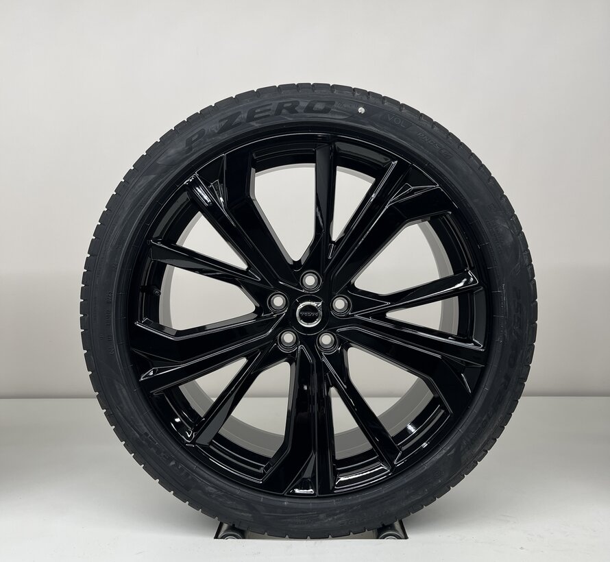 Volvo NIEUWE 21 inch Dark/Black velgen + Zomerbanden XC60 2017-