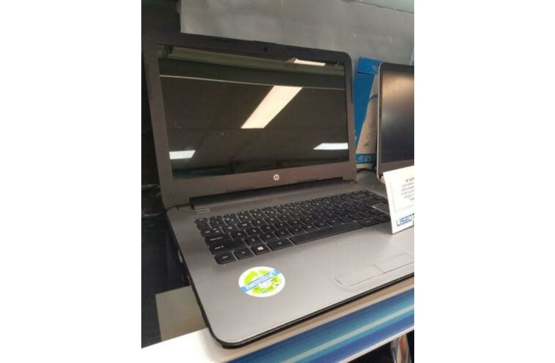 HP Notebook 15-bs169nd (3913)