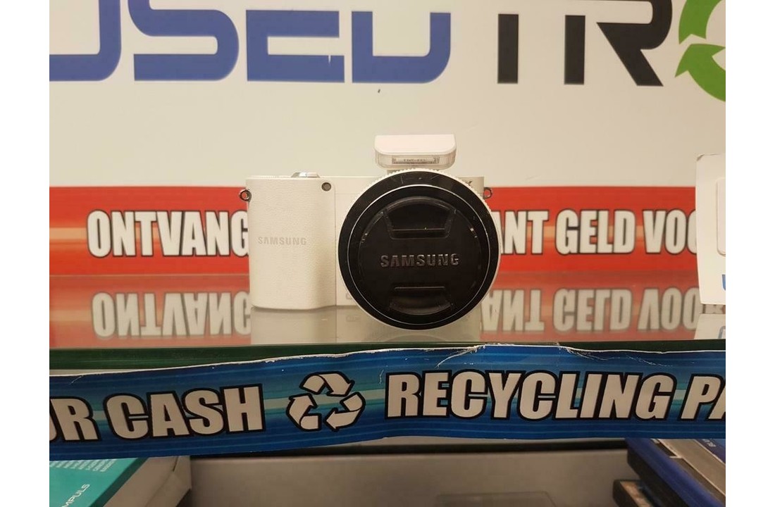 Samsung NX1000 5877