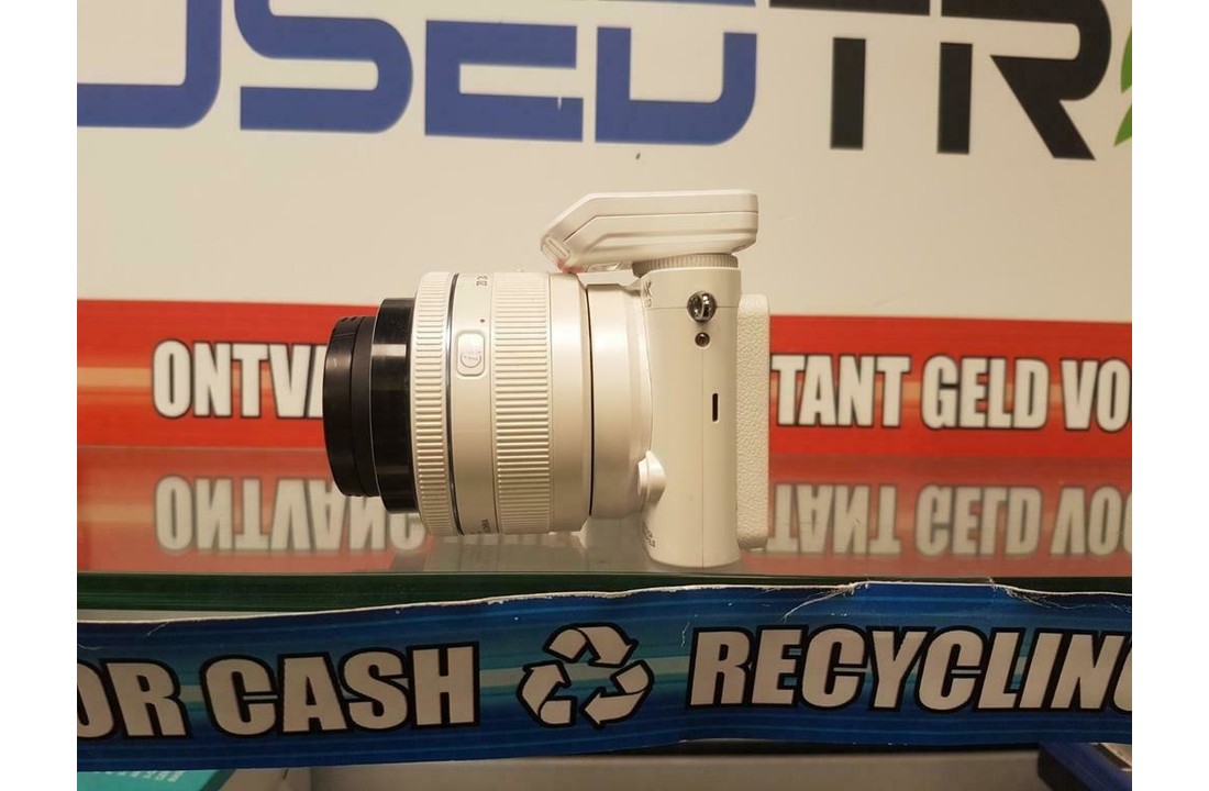 Samsung NX1000 5877