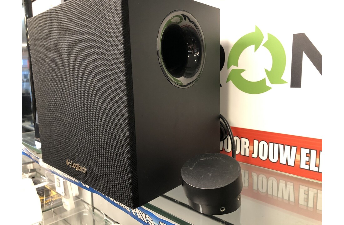 Logitech Z533 2.1 Speakerset (5604)
