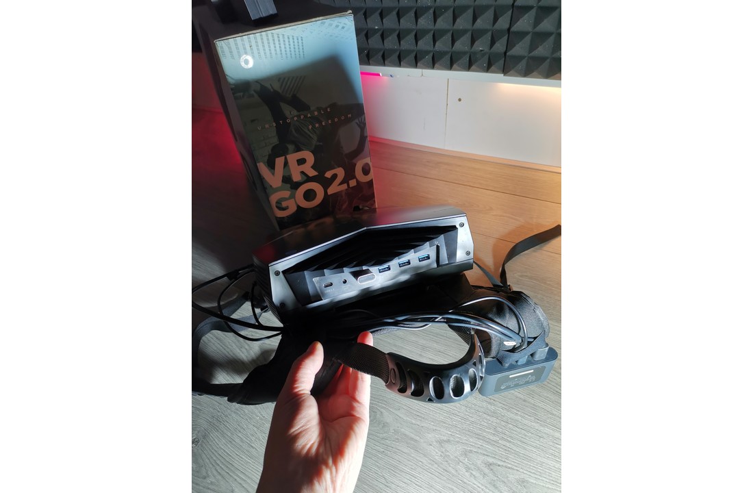 VR GO 2.0 with Windows 10 4 accu's inc doos