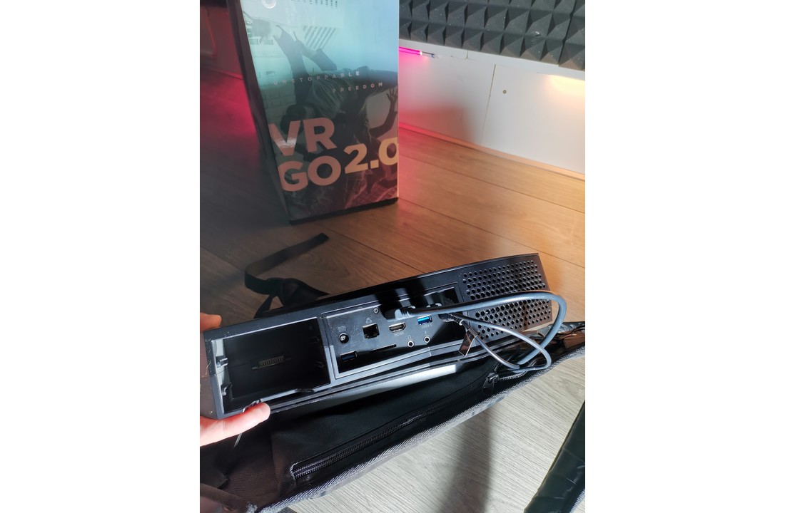VR GO 2.0 with Windows 10 4 accu's inc doos
