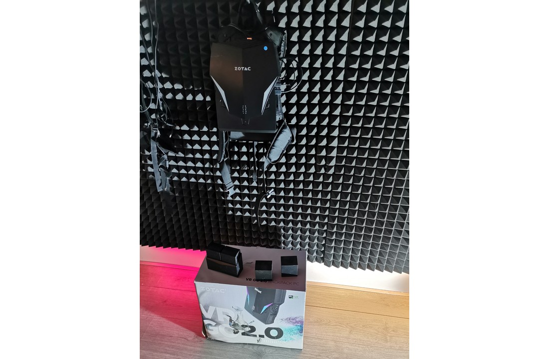 VR GO 2.0 with Windows 10 4 accu's inc doos