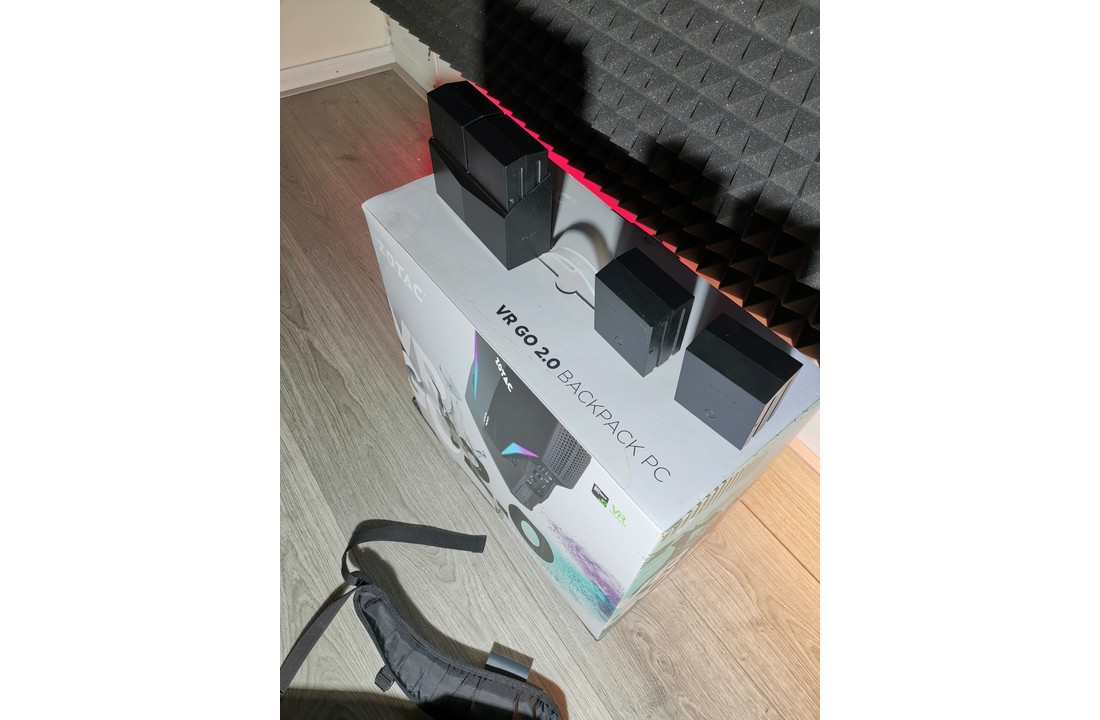 VR GO 2.0 with Windows 10 4 accu's inc doos