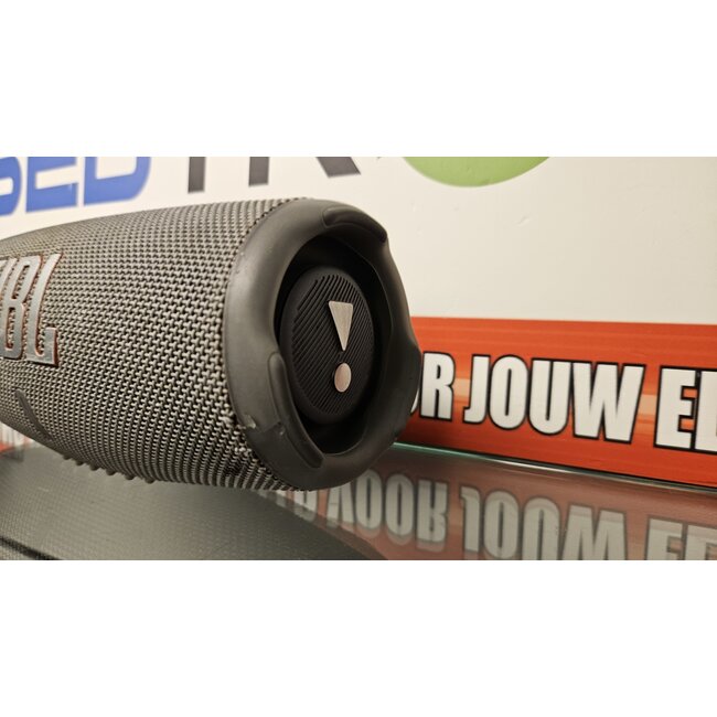 JBL Charge 5 - Grijs (10587)