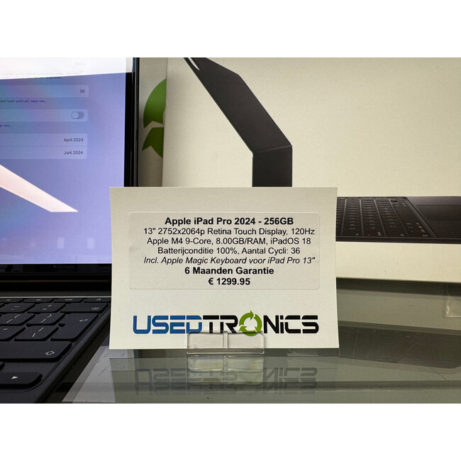 Apple Apple iPad Pro 2024 (M4) - 256GB (11240) Incl. Apple Magic Keyboard voor iPad Pro 13" t.w.v.  €399,- (11241)