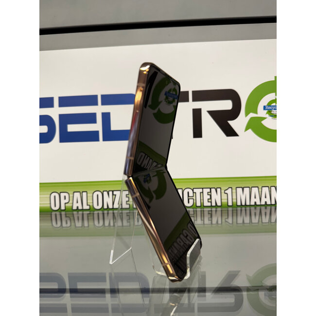 Samsung Samsung Galaxy Z Flip4 - 512GB (10047)