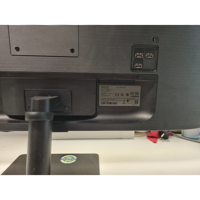 Samsung Smart Monitor M7 2022 (9449)