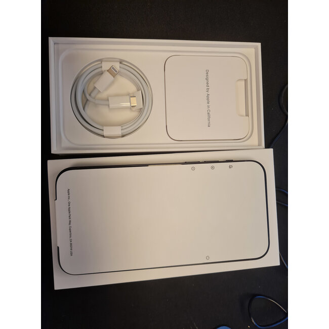 Apple Apple iPhone 12 64GB (11720) Garantie t/m: 24-09-2026