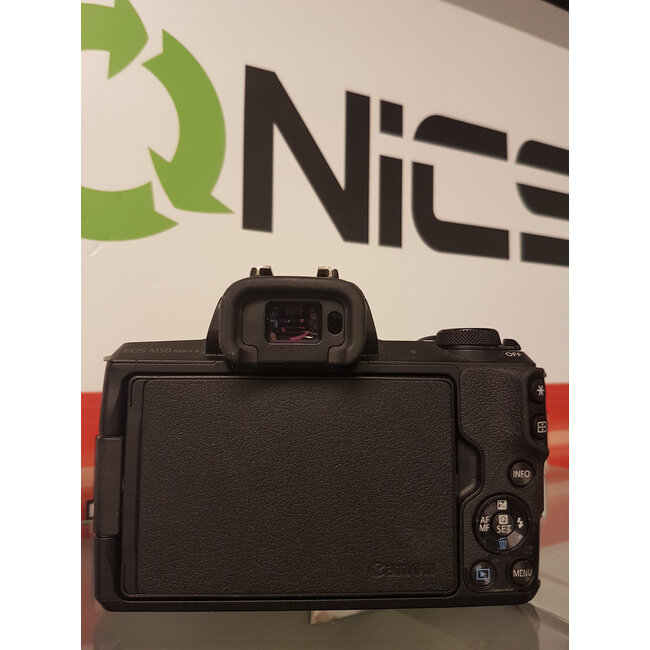 Canon Canon EOS M50 Mark II + EF-M 15-45mm  11737 Inc Extra lader