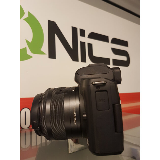 Canon Canon EOS M50 Mark II + EF-M 15-45mm  11737 Inc Extra lader