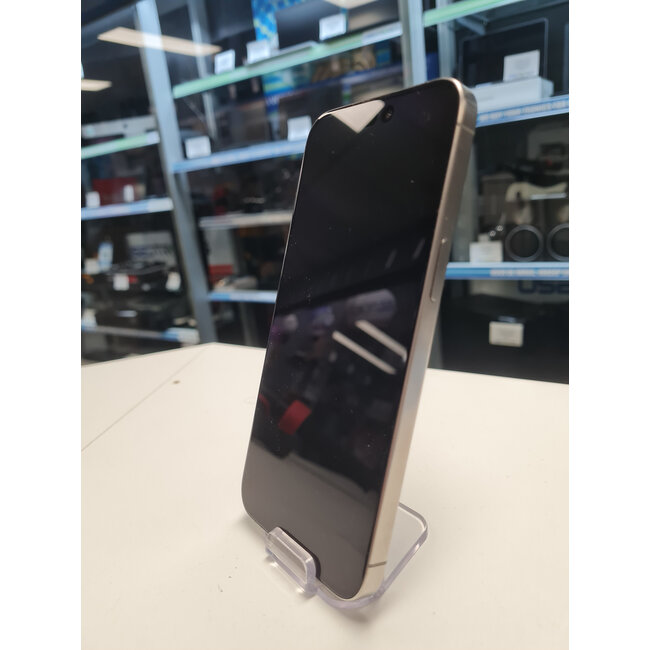 Apple Apple iPhone 15 Pro Max 256GB (12147) Batterijconditie 87%, Aantal Cycli: 495