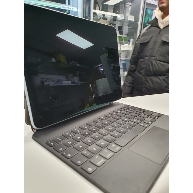 Apple Apple iPad Air 4 - 64GB | Incl. Apple Magic Keyboard (12203)