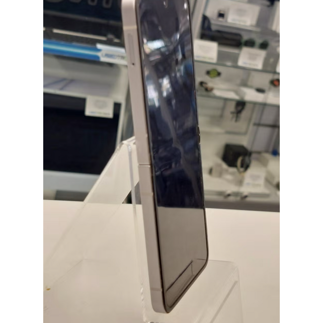 Samsung Samsung Galaxy Z Flip6 - 256GB (13580) Batterijconditie 100%, Aantal Cyclus: 240
