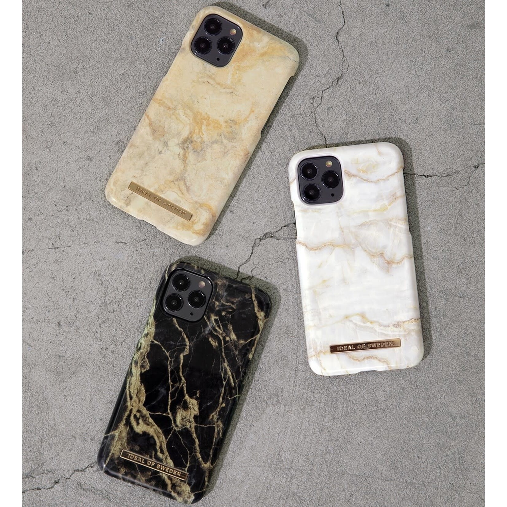 iDeal of Sweden iDeal of Sweden hoesje voor Galaxy S21 Ultra - Hardcase Backcover - Fashion Case - Golden Smoke Marble