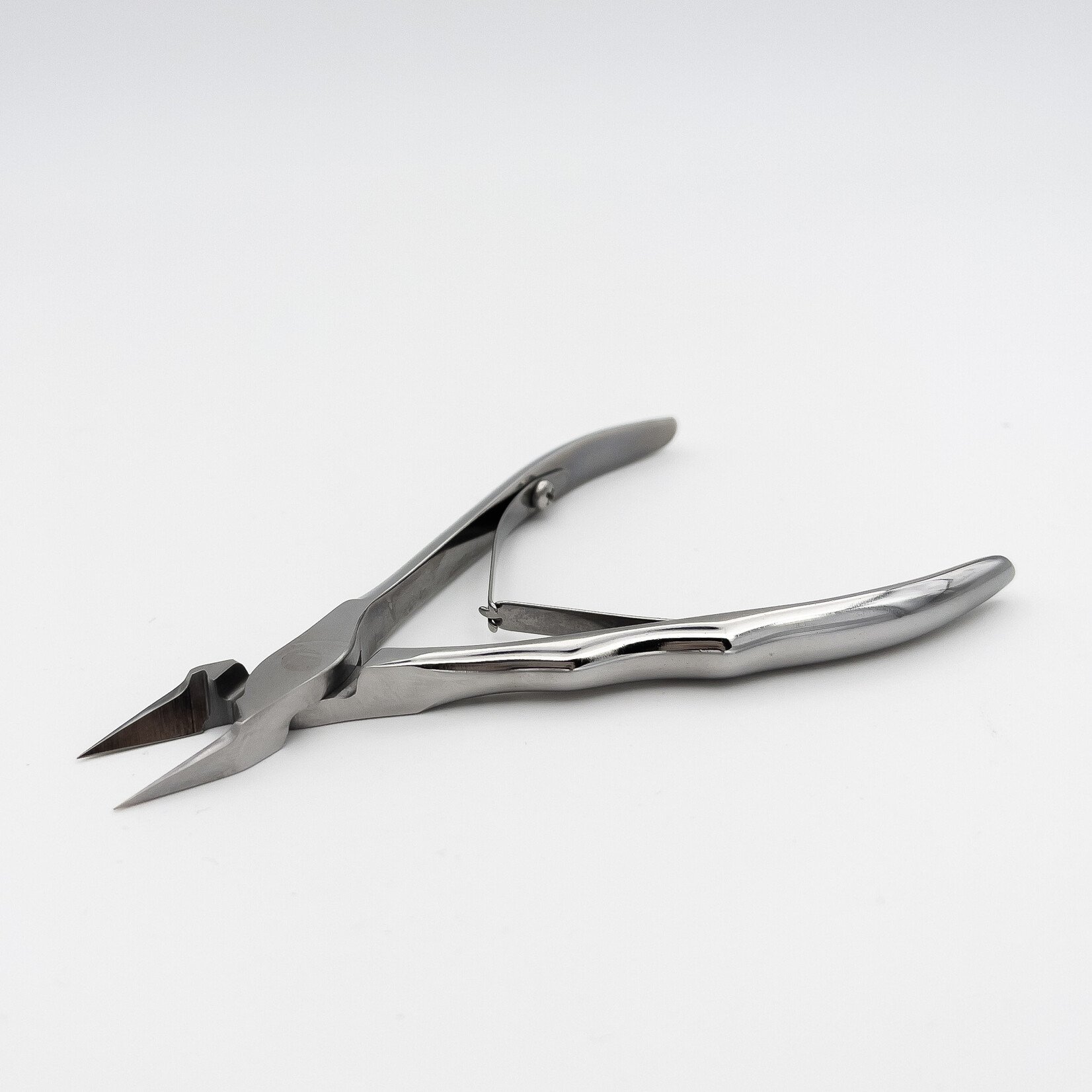 STALENA K-05 Pince à ongles incarnés grande, plate et pointue  avec poignée ergonomique