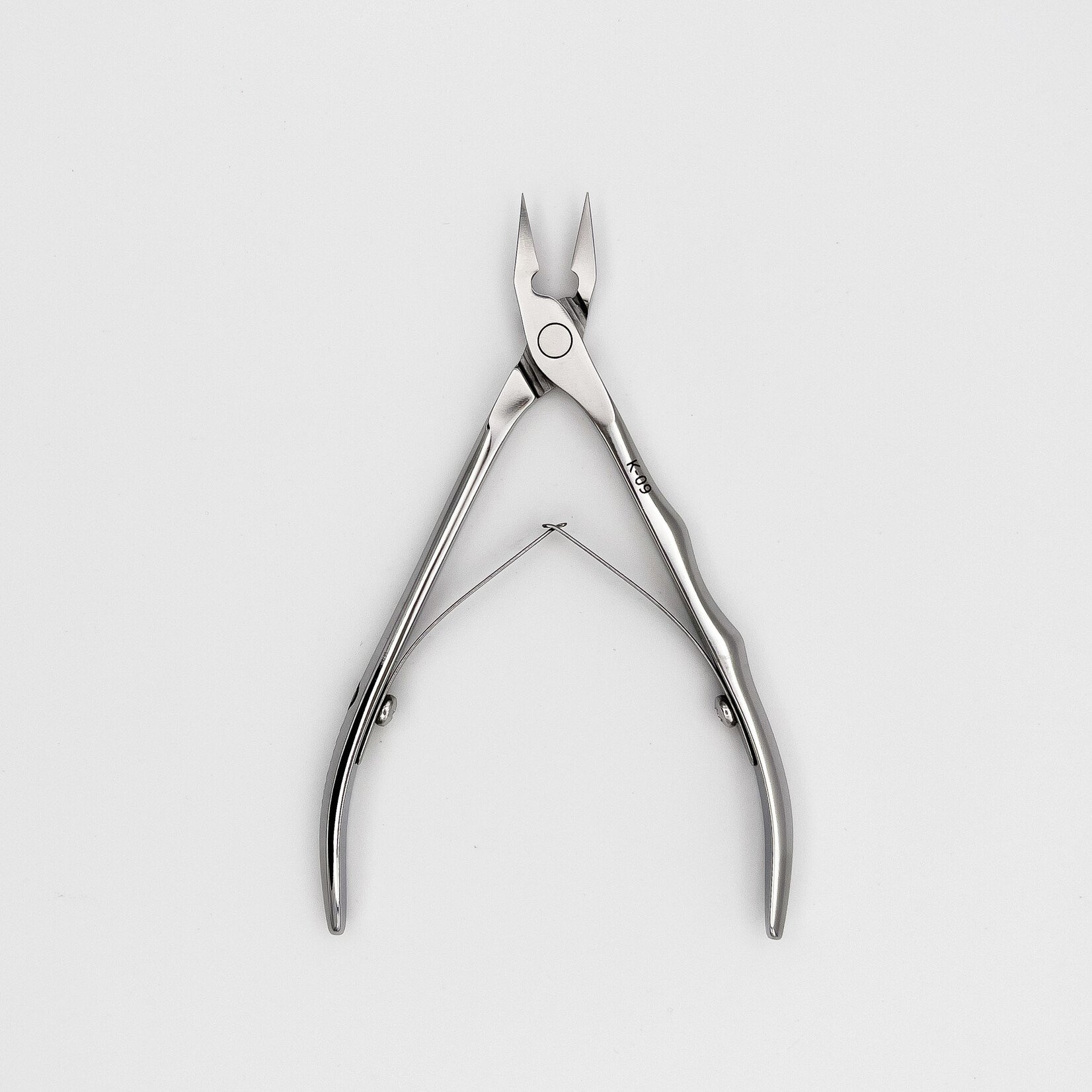 STALENA K-09 Hoektang spits - klein met ergonomische handgreep