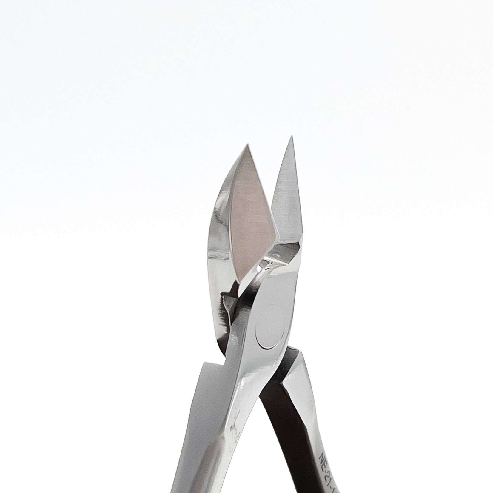 STALENA Pince à peau medium avec poignée ergonomique KL-01