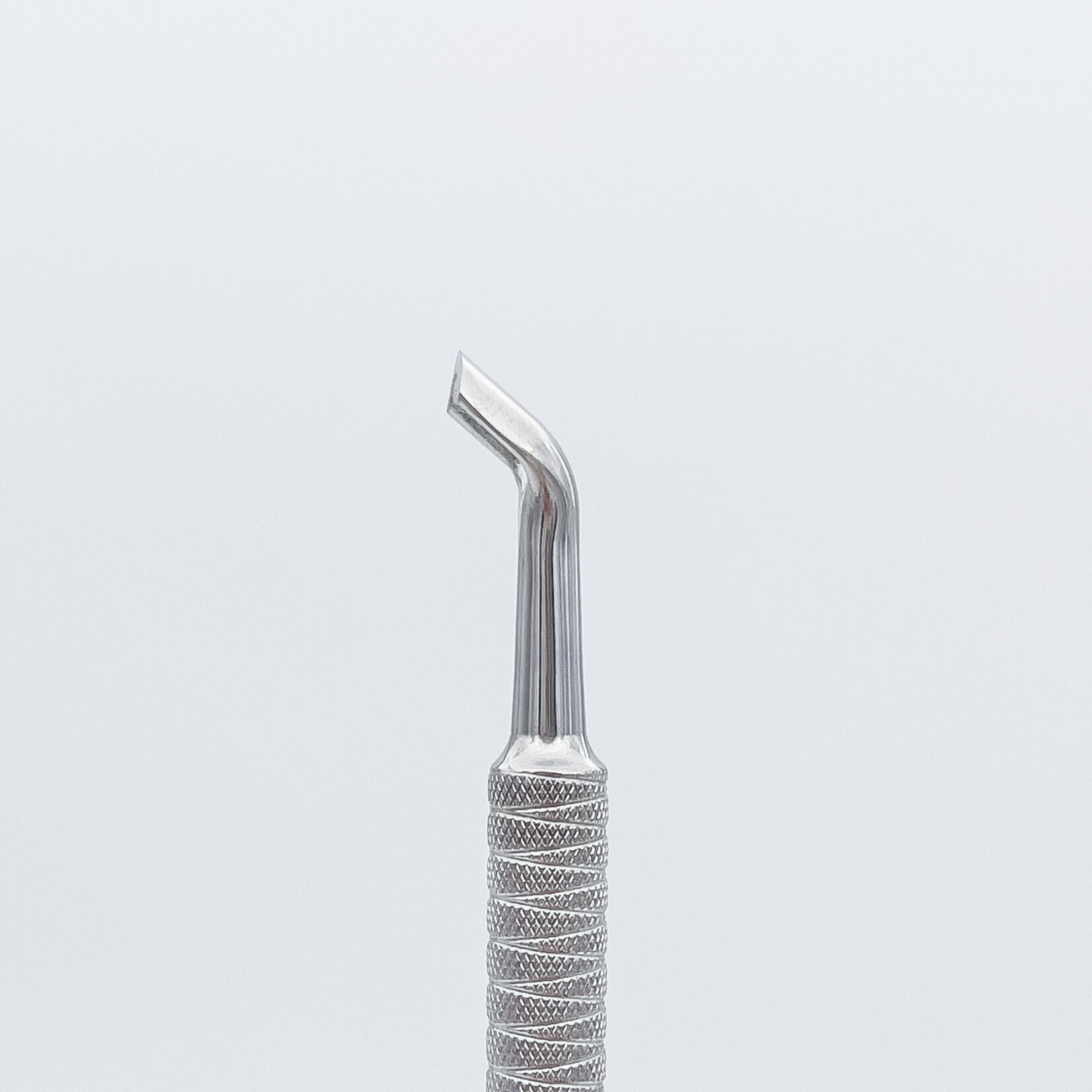 STALENA F-04 Pousse-cuticules/Spatule pour les ongles en gel