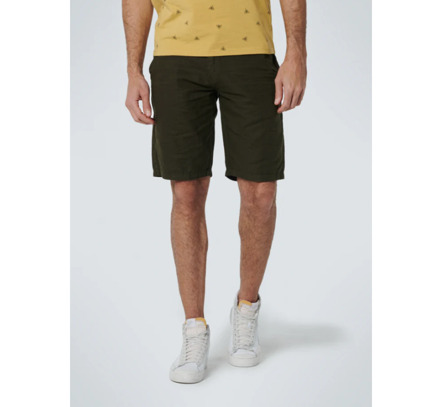 Short With Linen Garment Dyed Basil (158190307SN - 195)