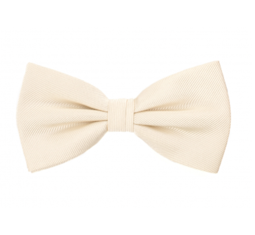 Classic Bow Tie Ivory (TRBOZZ001 - 102)