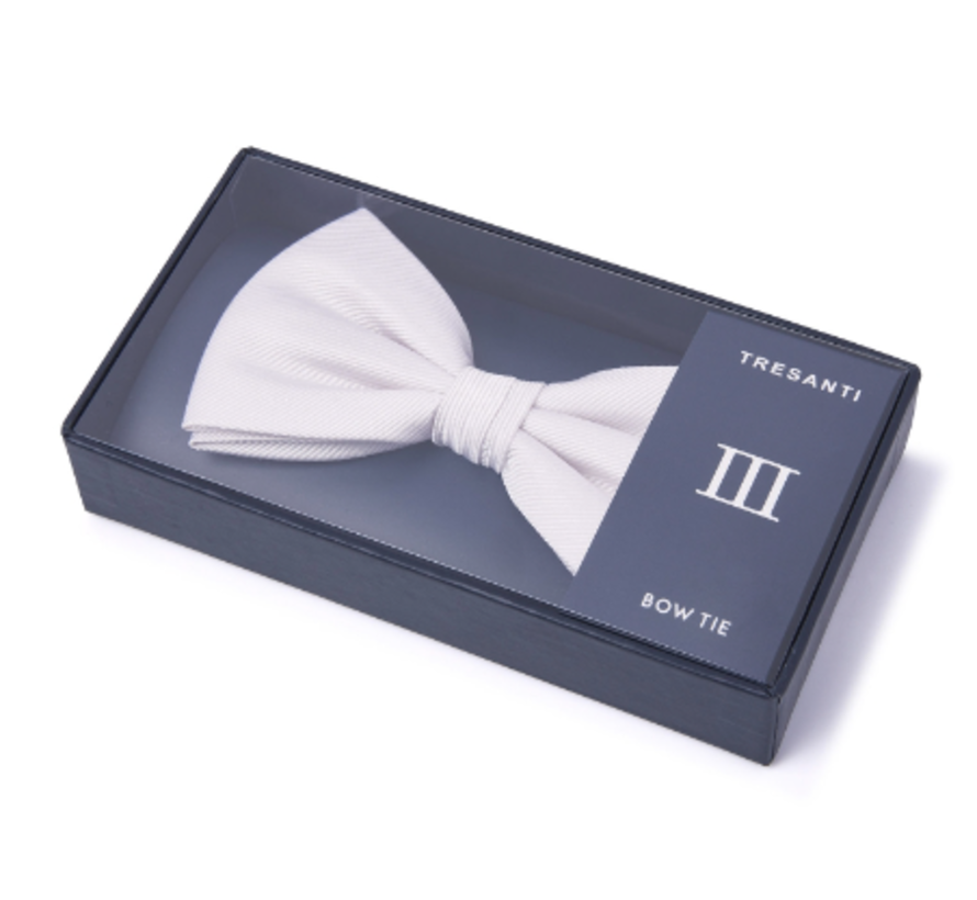 Classic Bow Tie White (TRBOZZ001 - 100)