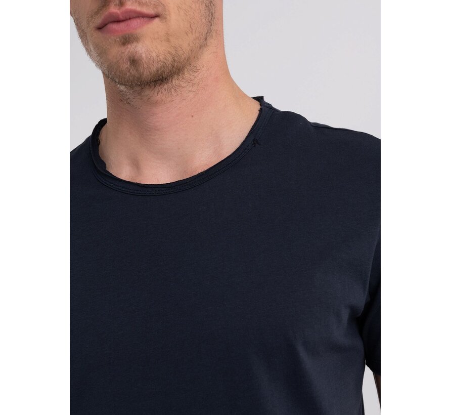 T-Shirt REGULAR BASIC JERSEY 30/1  MIDNIGHT BLUE. (M3590 .000.2660 - 576)