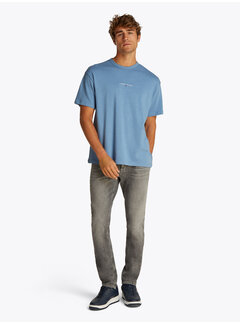 Tommy Hilfiger TJM RLX LINEAR LOGO TEE EXT COLORADO BLUE (DM0DM21110 - DY6)
