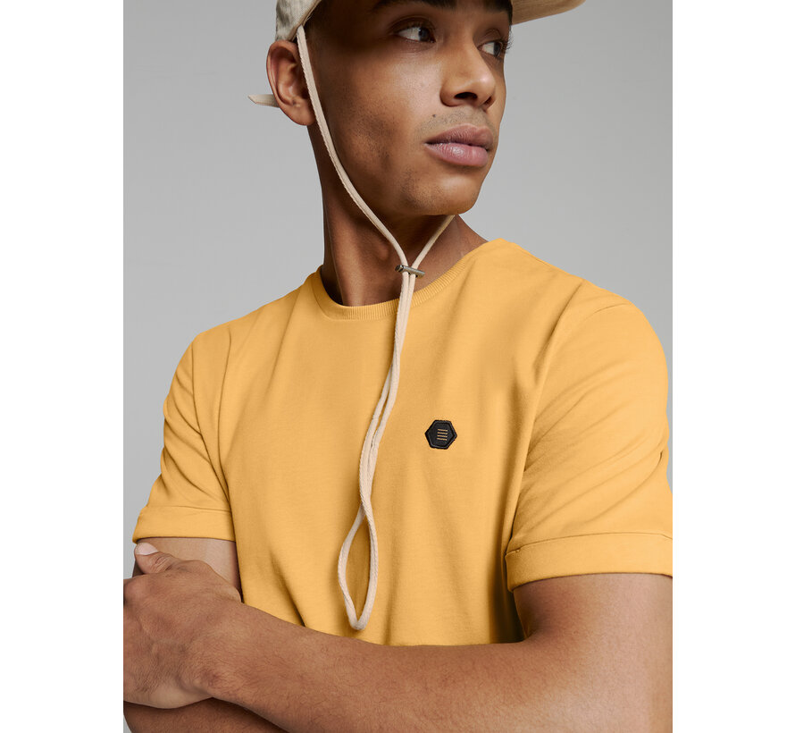 T-Shirt Crewneck Peached Yellow (27360375 - 070)