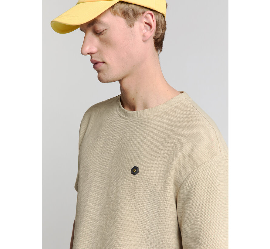 T-Shirt Crewneck Solid Relief Jacquard Sand (28320433 - 015)