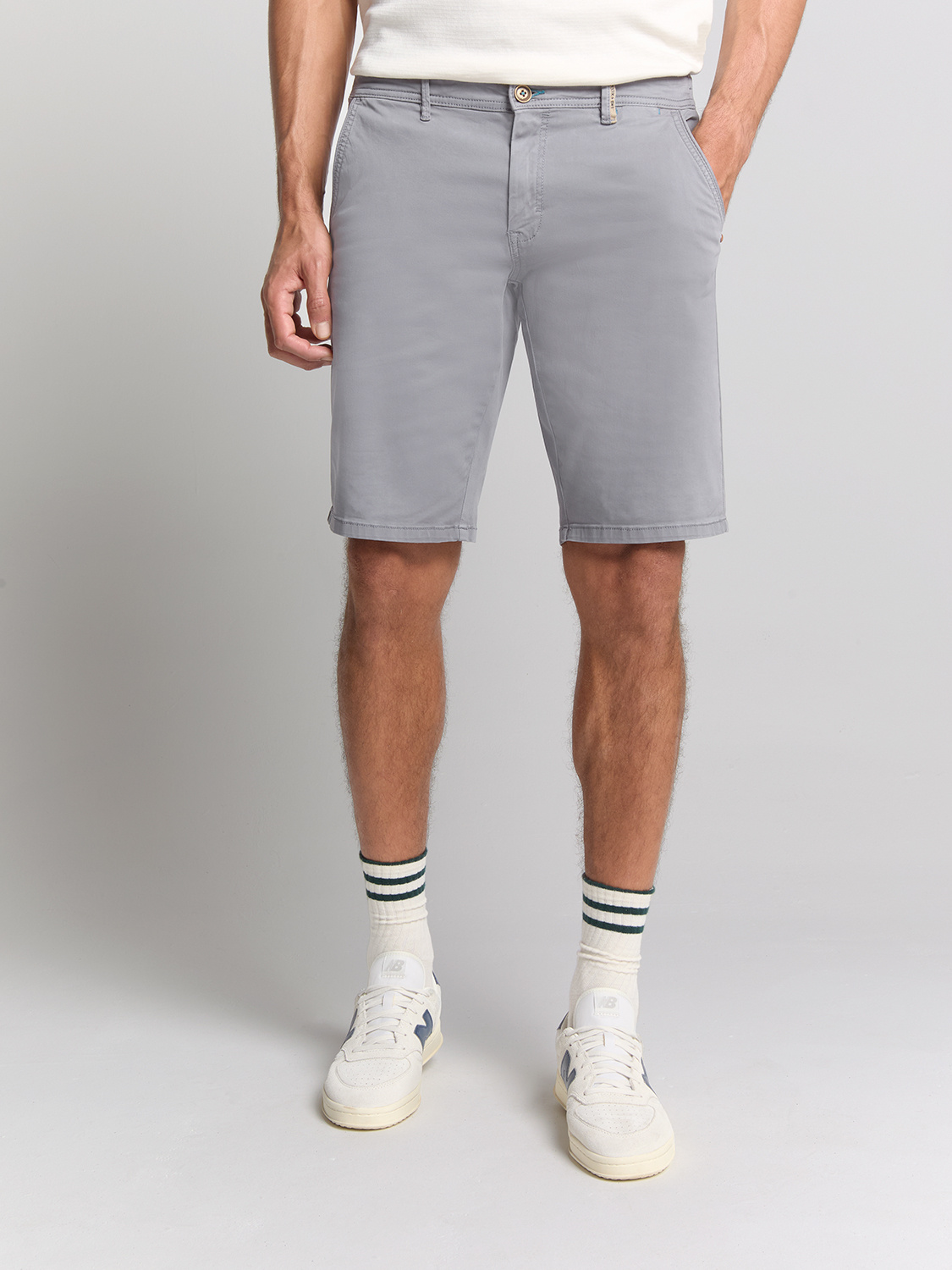 No Excess Short Chino Garment Dyed Twill Stretch Washed Blue   No Excess