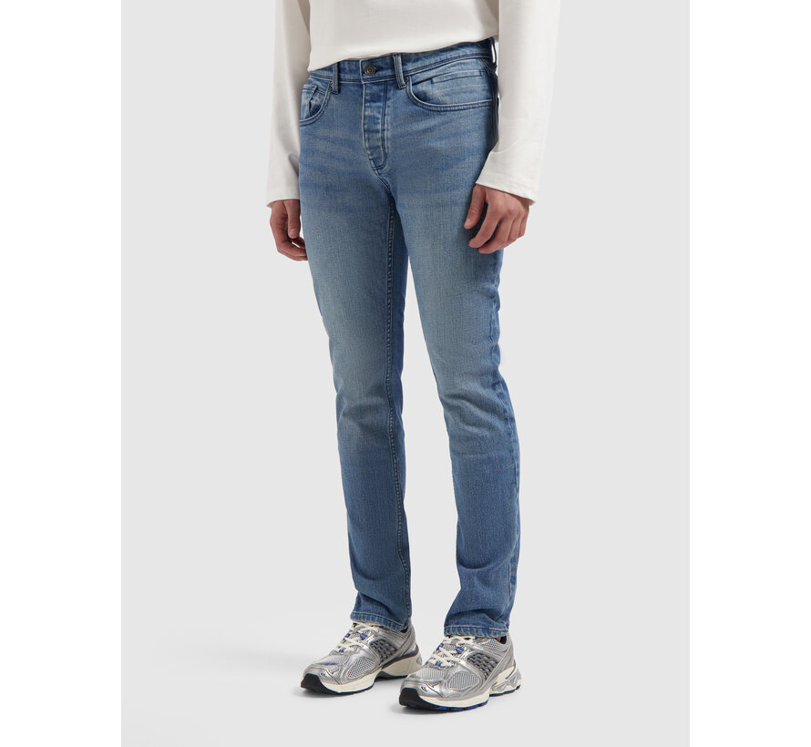Jeans The Ryan Slim Fit Denim Mid Blue (W3011)
