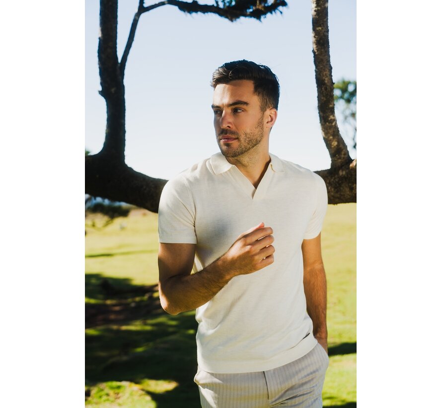 Knitted V-Neck Polo Ginoberto Off-White (TRKWKA138 - 105)
