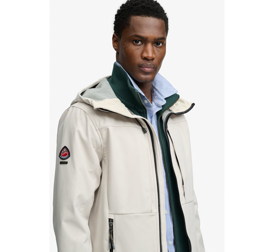 Superdry Jas Hooded Softshell Trekker Jacket Grey (M5012327A - 1KI)