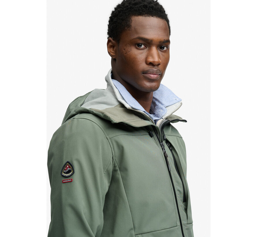 Superdry Jas Hooded Softshell Trekker Jacket Green (M5012327A - G1V)
