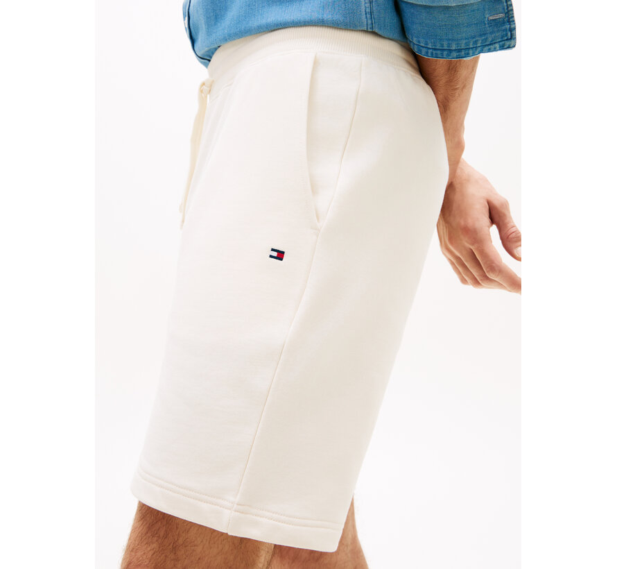 Sweat Short Essential Terry Ivory Petal (MW0MW37240 - Z00)