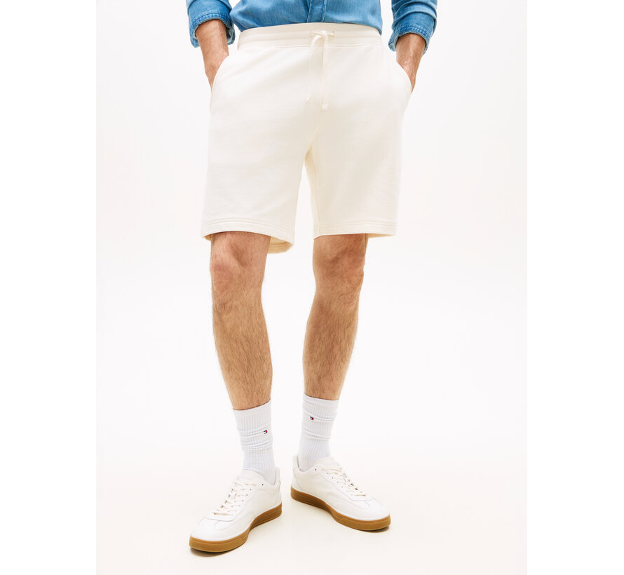 Sweat Short Essential Terry Ivory Petal (MW0MW37240 - Z00)